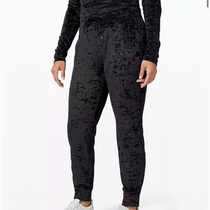 Lululemon Ready to Rulu Jogger 29” *Crushed Velvet